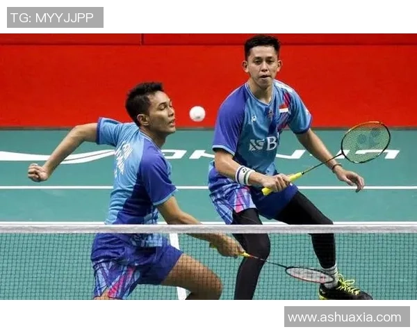 李芳独家揭秘羽毛球技巧与训练心得助你提升球技的秘密分享