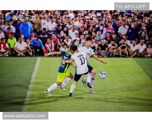 足球之夜精彩台词回顾与经典瞬间分享让我们一起重温激情时刻